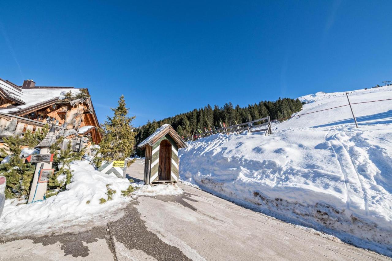 Hochfuegenblick-Ski- Und Wanderhuette מראה חיצוני תמונה